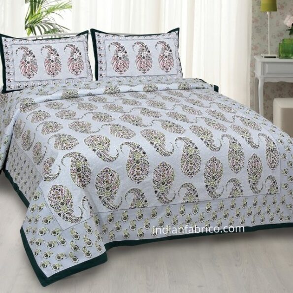 Beautiful Seashell Print Double Bedsheet with 2 Pillow Covers