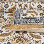 Retro Mustard Pure cotton Double Bedsheet with Two Pillow Covers