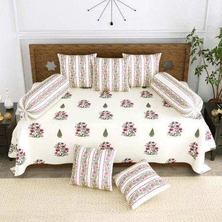 Diwan Set