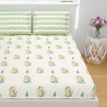 Green Boota Red Floral Print Pure Cotton King Size Bedsheets