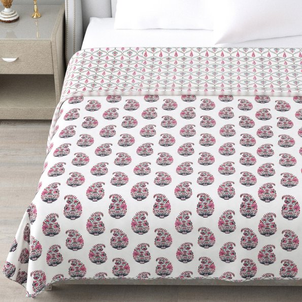 White Base Pink Seashell Pure Cotton Reversible Double Bed Dohar
