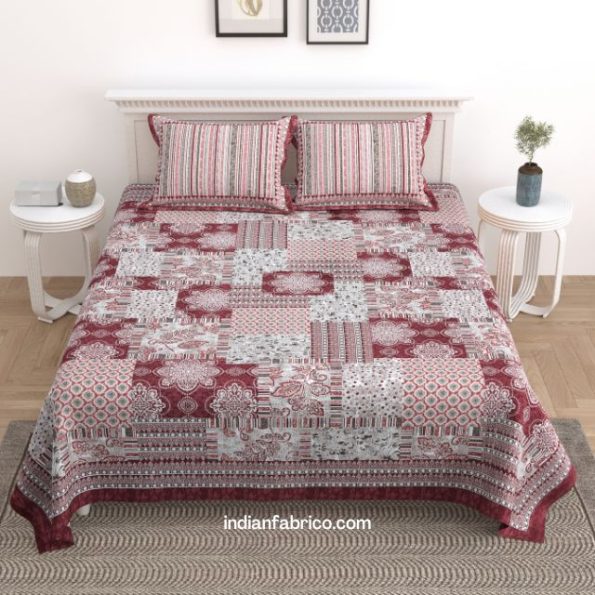 Retro Maroon Floral Print King Size Bedsheet with Two Pillow Covers